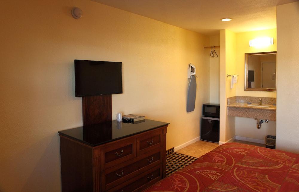 Bay Breeze Inn Oakland Esterno foto