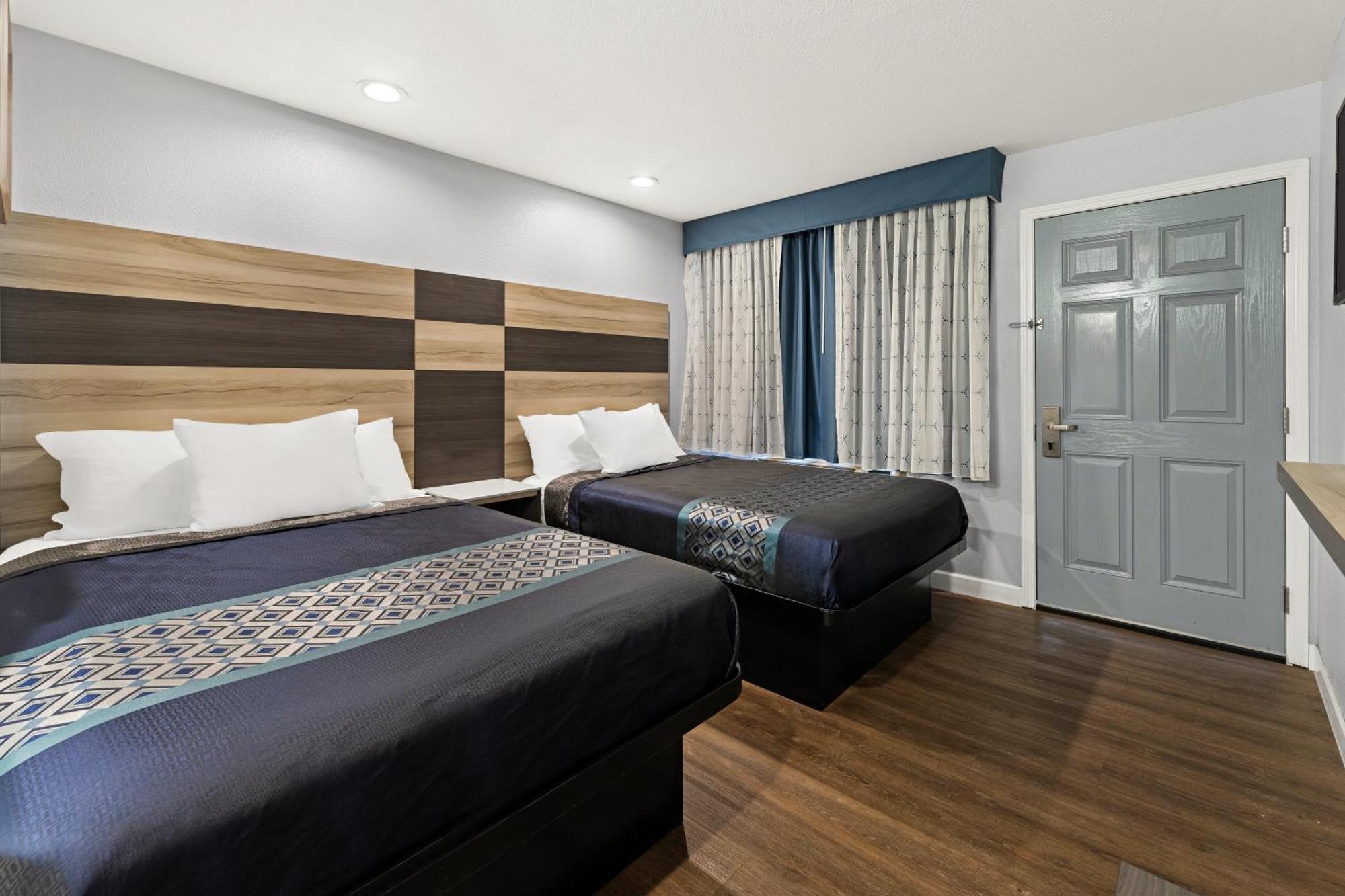 Bay Breeze Inn Oakland Esterno foto
